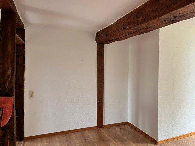 Etagenwohnung Lohfelden - 3 Zimmer, 86 m&sup2;, 860&euro; | Angebot:26663702