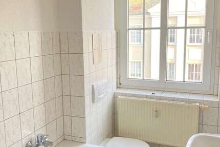 Wohnung Dessau-Roßlau Roßlau - 2 Zimmer, 50 m&sup2;, 288&euro; | Angebot:27068742