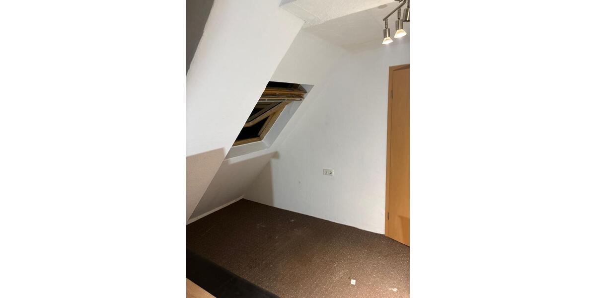 Wohnen auf Zeit Pirmasens - 1 Zimmer, 100 m&sup2;, 420&euro; | Angebot:26050839