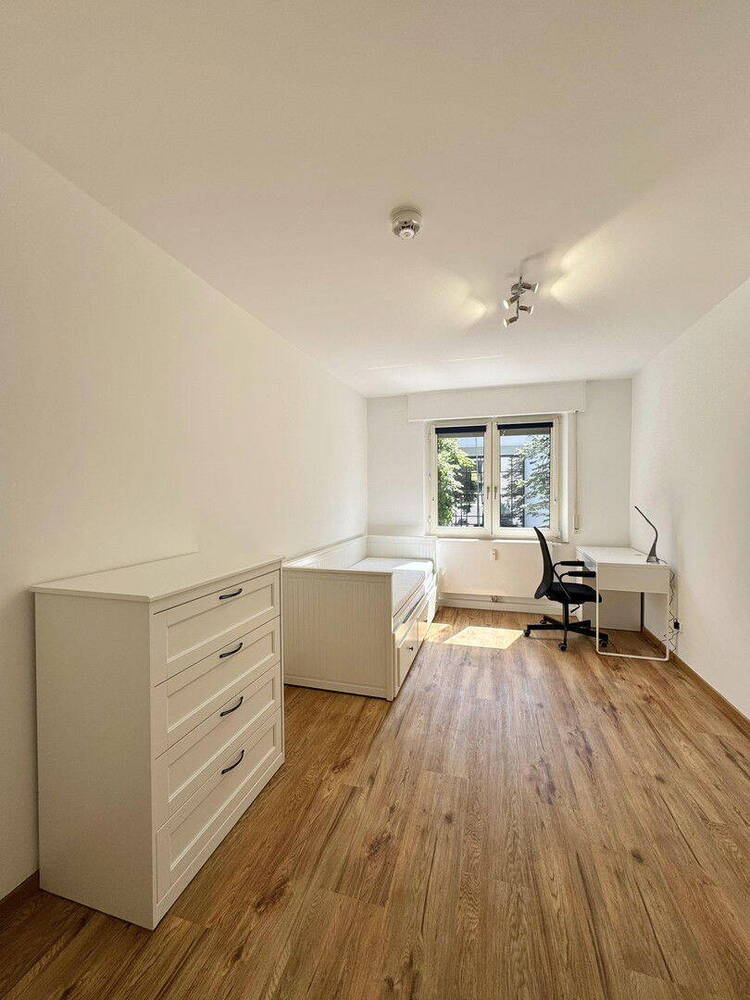 WG: Modisches & charmantes Zimmer in Augsburg