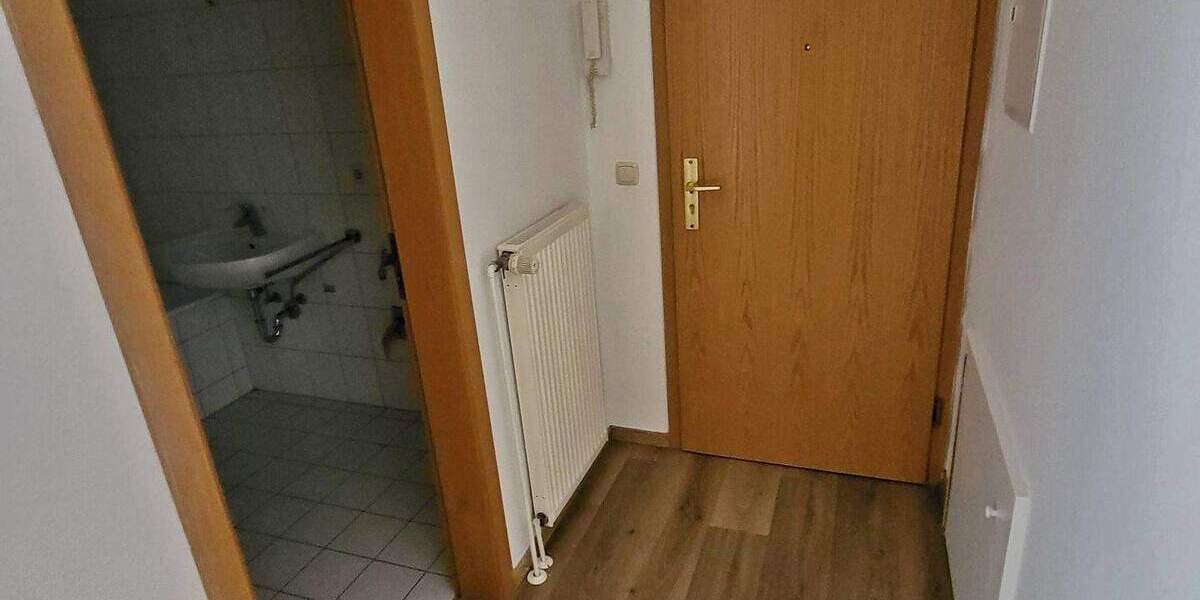 Etagenwohnung Pampow - 2 Zimmer, 50 m&sup2;, 430&euro; | Angebot:26275146