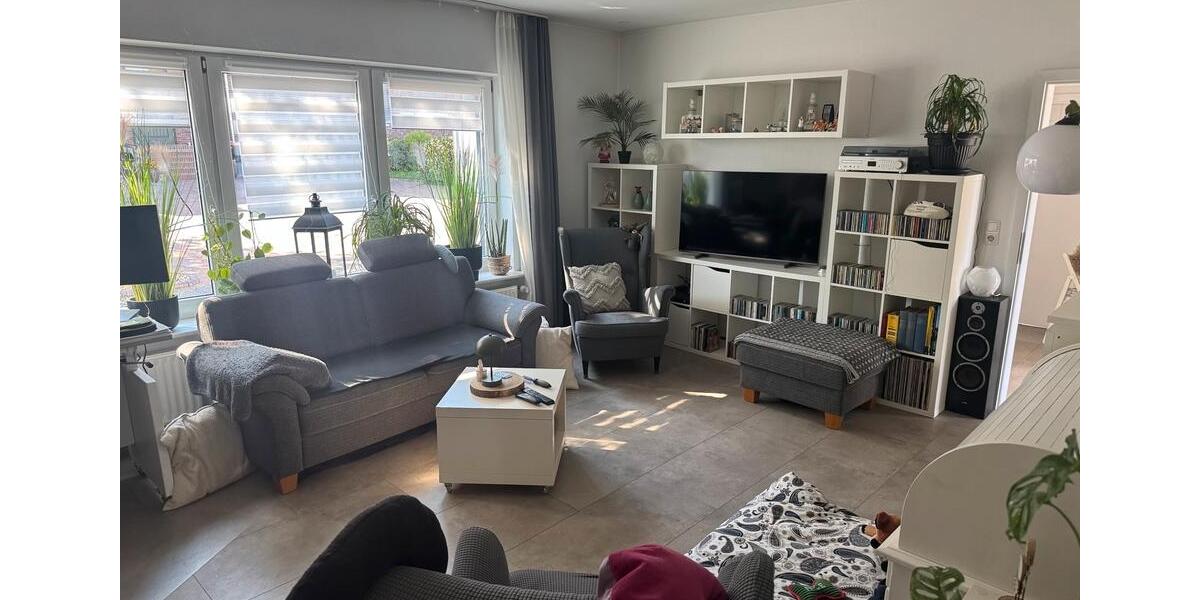 Erdgeschoßwohnung Varel - 4 Zimmer, 112 m&sup2;, 950&euro; | Angebot:26568257