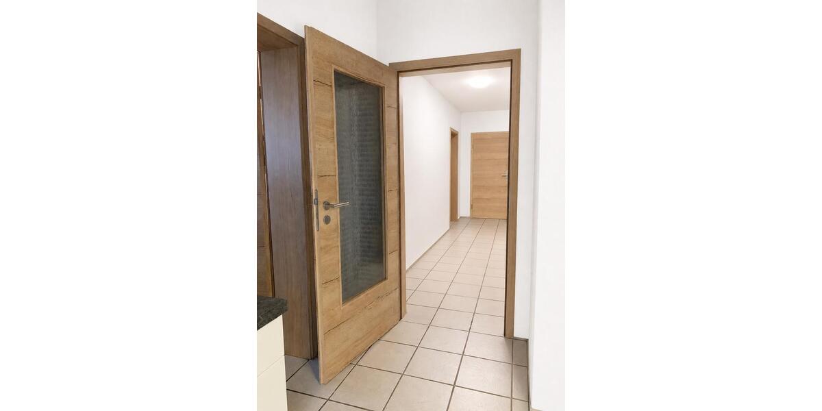 Erdgeschoßwohnung Malborn - 3 Zimmer, 97 m&sup2;, 850&euro; | Angebot:26547883