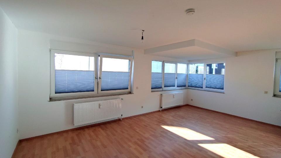 ## Wohnberechtigungsschein erforderlich ## Seniorengerechte, barrierefreie 2 Zimmerwohnung zimmer