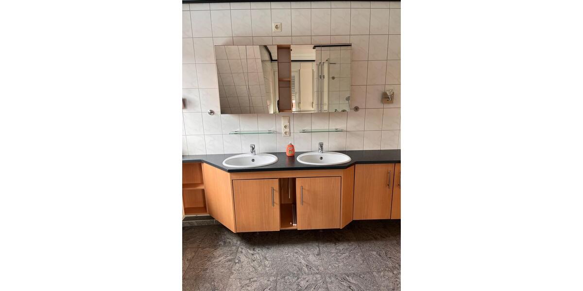 Dachgeschoßwohnung Lingen (Ems) - 3 Zimmer, 84 m&sup2;, 865&euro; | Angebot:26615506