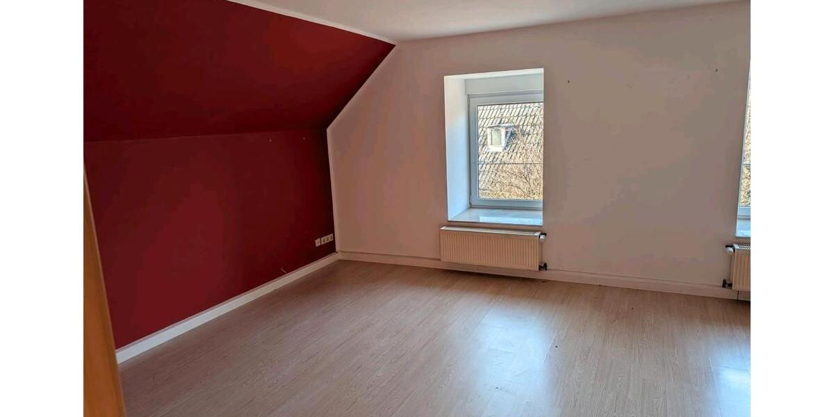 Dachgeschoßwohnung Gerbstedt - 2 Zimmer, 66 m&sup2;, 364&euro; | Angebot:25546557