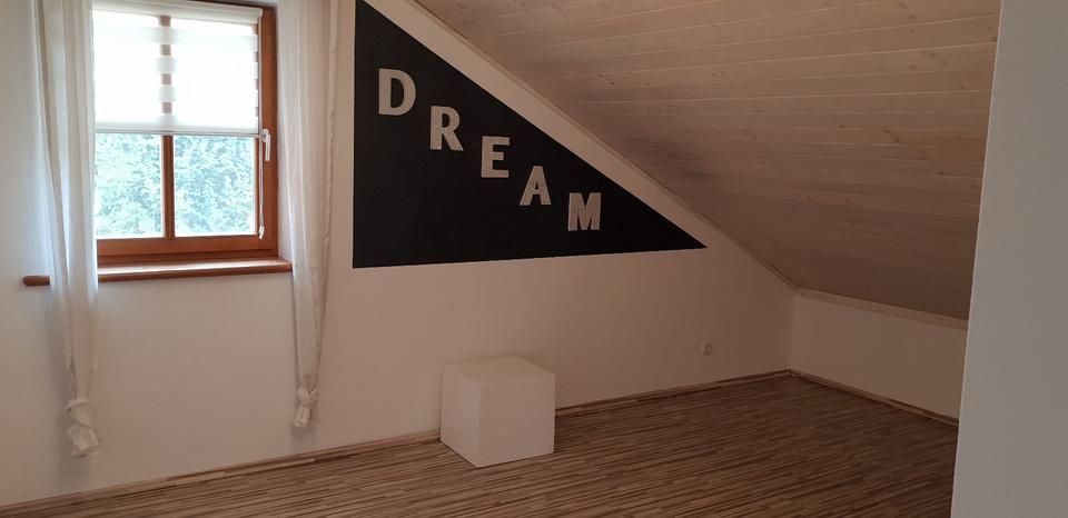 Dachgeschoßwohnung Traitsching - 3 Zimmer, 120 m&sup2;, 650&euro; | Angebot:26600547