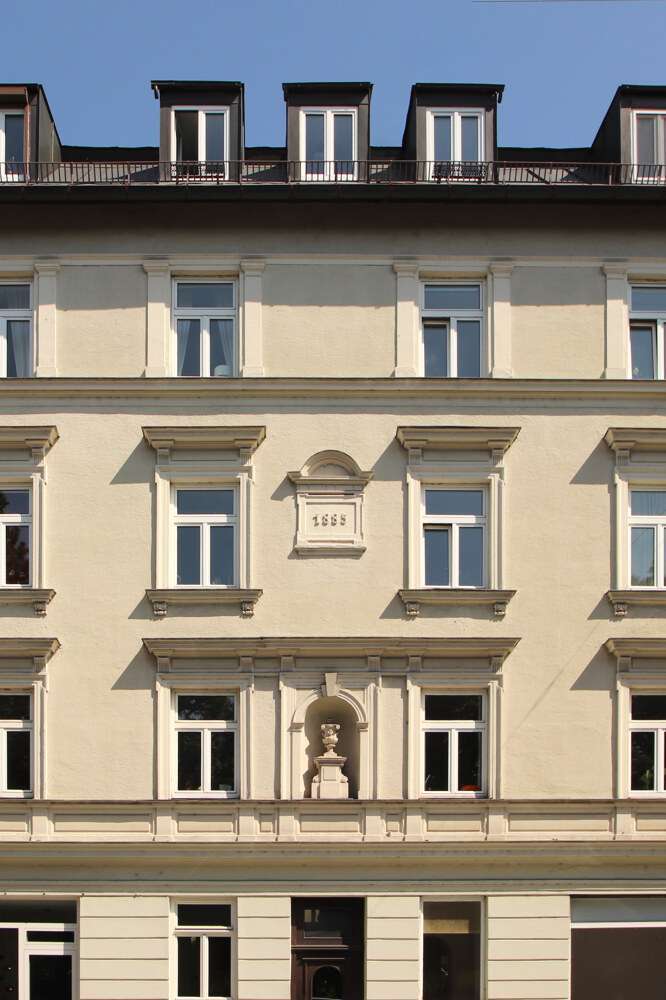 Einzelhandel in München 1.300 € 48 m²