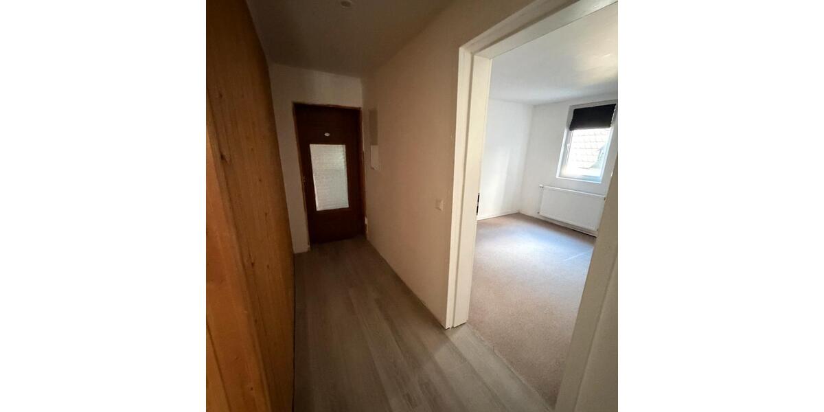 Etagenwohnung Dornburg - 4 Zimmer, 101 m&sup2;, 600&euro; | Angebot:26625699