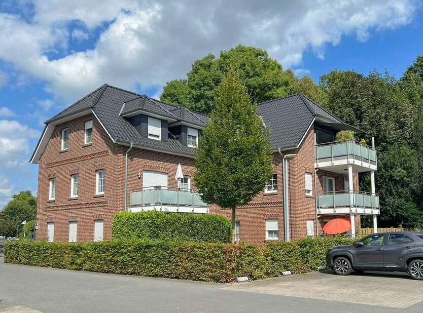 Wohnung zum Mieten in Edewecht 730 € 72.69 m²