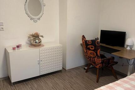 Wohnen auf Zeit München Thalkirchen-Obersendling-Forstenried-Fürstenried-S - 40 Zimmer, 80 m&sup2;, 800&euro; | Angebot:26647962
