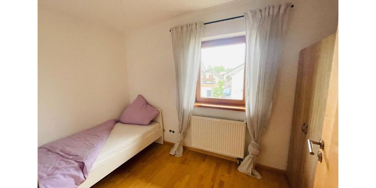 Wohnen auf Zeit Kolbermoor - 5 Zimmer, 165 m&sup2;, 500&euro; | Angebot:25126552