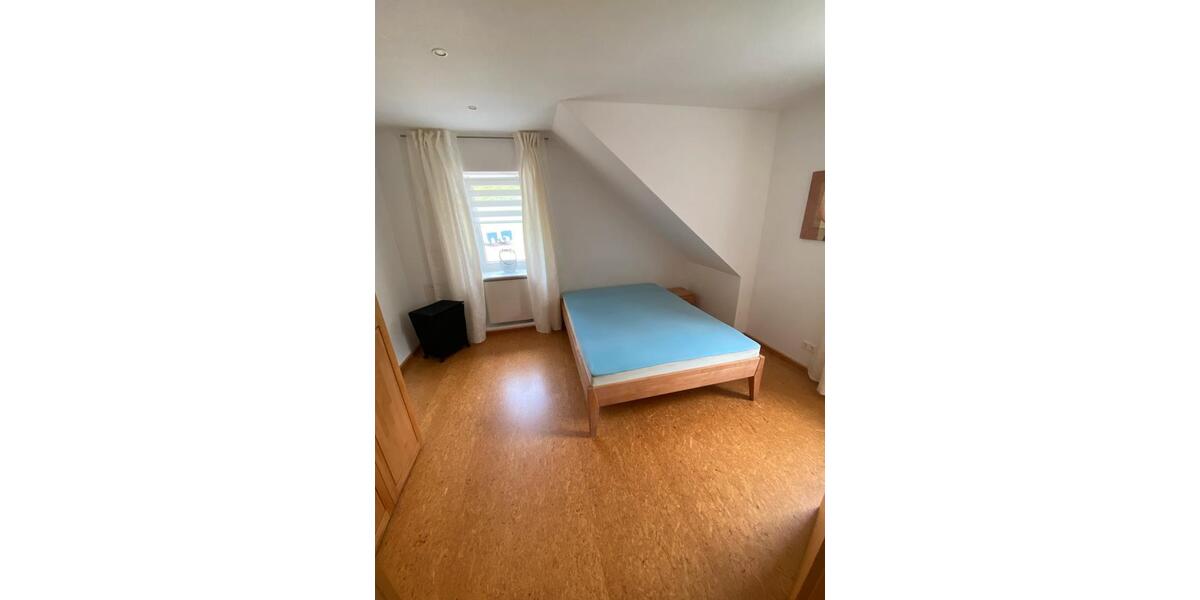 Dachgeschoßwohnung Altena - 1 Zimmer, 50 m&sup2;, 650&euro; | Angebot:26124577