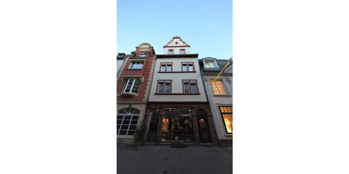 Trier Innenstadt: Apartment mit EBK und Balkon ab 01.03. frei 2 zimmer