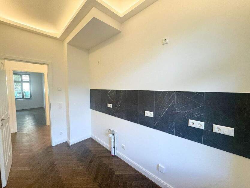 Nanu?! * Erstbezug im Süden * Parkett * Fußbodenheizung * Balkon * schönes Bad * LED-Licht 2 zimmer