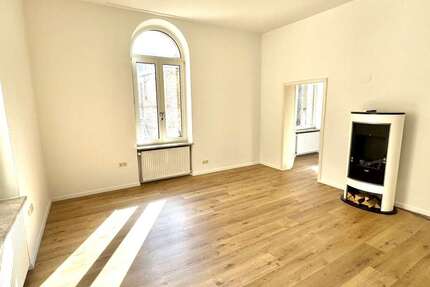 Wohnung Stuttgart Rotebühl - 3 Zimmer, 82 m&sup2;, 560&euro; | Angebot:27070133