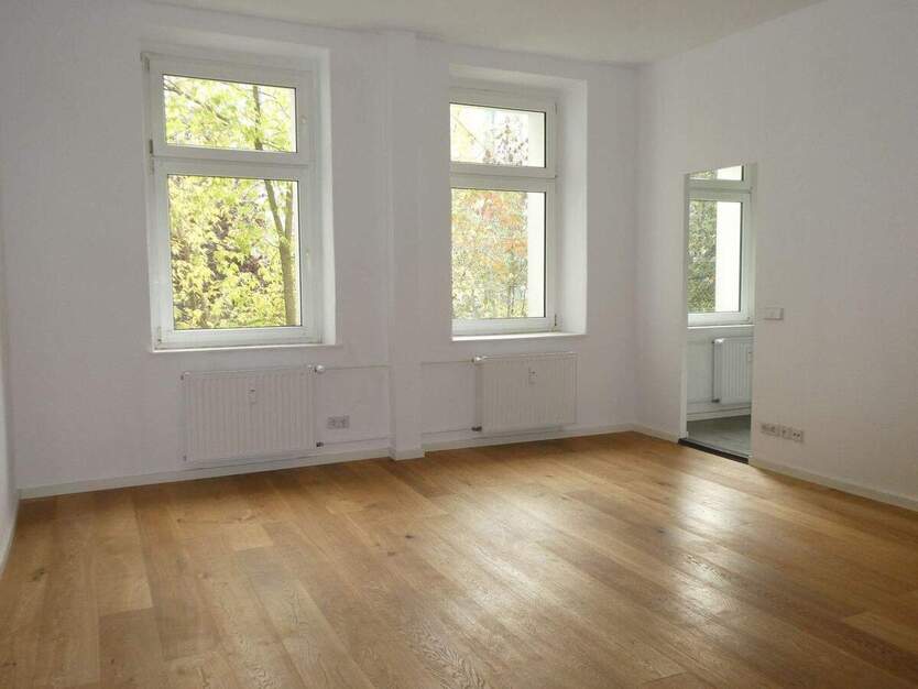 Im schönsten Haus der Straße - helle, geräumige 1-Raumwohnung 1 zimmer