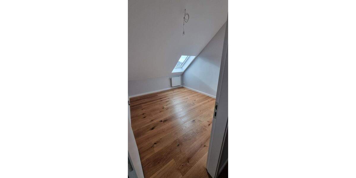Etagenwohnung Schlüchtern - 3 Zimmer, 85 m&sup2;, 790&euro; | Angebot:25756419
