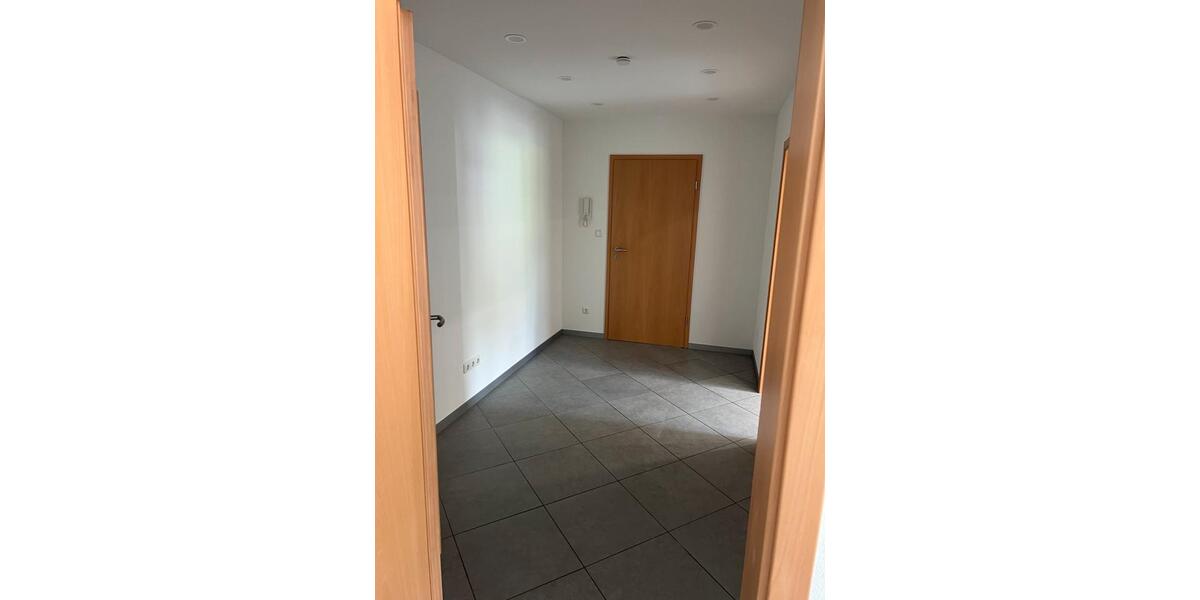 Erdgeschoßwohnung Frankenberg (Eder) - 1 Zimmer, 67 m&sup2;, 750&euro; | Angebot:26533071