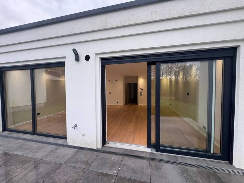 Modernes Wohnen auf einer Ebene - Stilvoller Bungalow in Bestlage