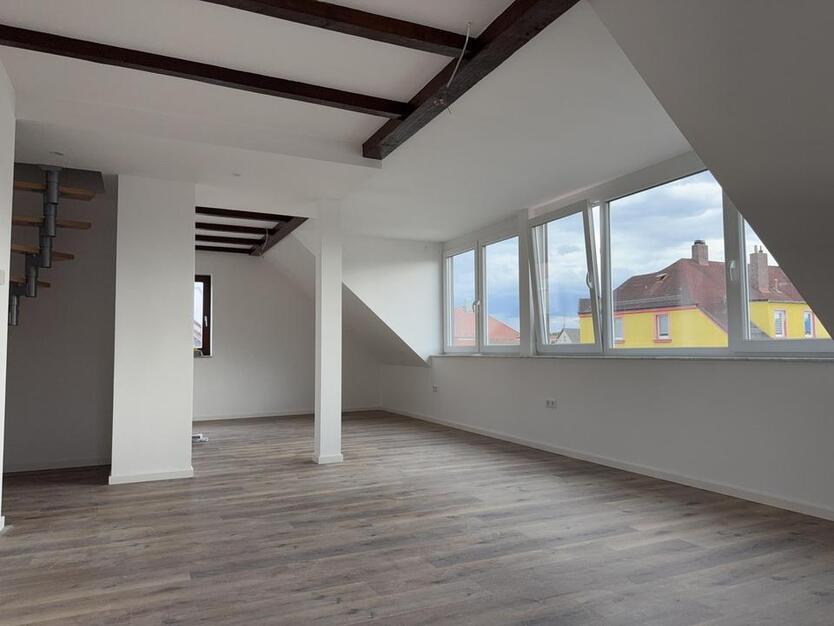 Exklusive neue DG-Wohnung