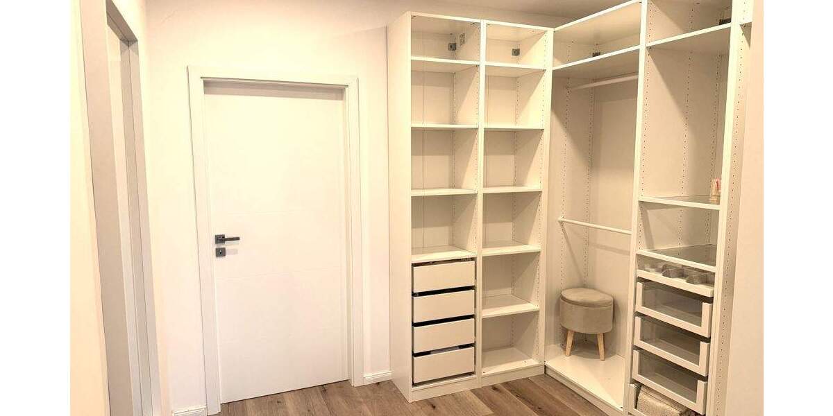 Etagenwohnung Worms Innenstadt - 4 Zimmer, 135 m&sup2;, 1.490&euro; | Angebot:25684740