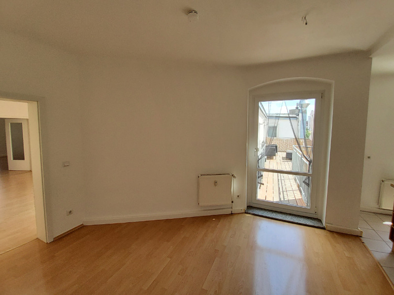 große 3 RaumWohnung mit viel Platz
