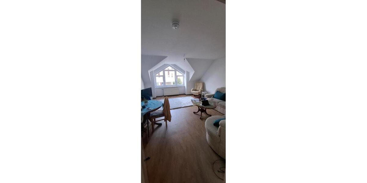 Dachgeschoßwohnung Finsterwalde - 2 Zimmer, 52 m&sup2;, 430&euro; | Angebot:27632757