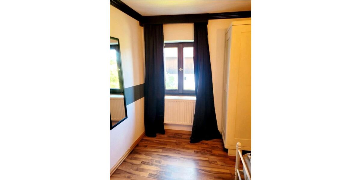 Haus zur Miete - Komplett möbliert, 2 Etagen, 2,5 Bäder, Garten, 6 zimmer