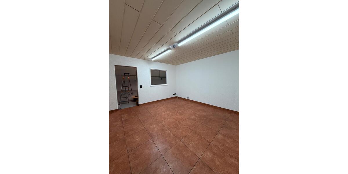 Gewerbeobjekt Kirkel - 2.000&euro; | Angebot:25933348