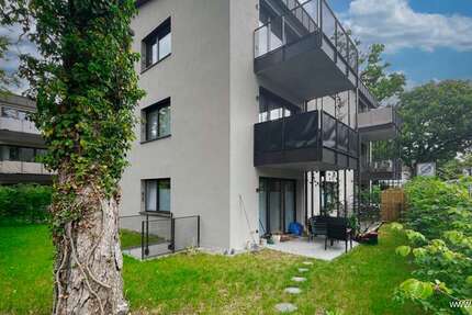 Wohnung zum Mieten in Fürstenfeldbruck 2.166 € 108.3 m² 4 zimmer