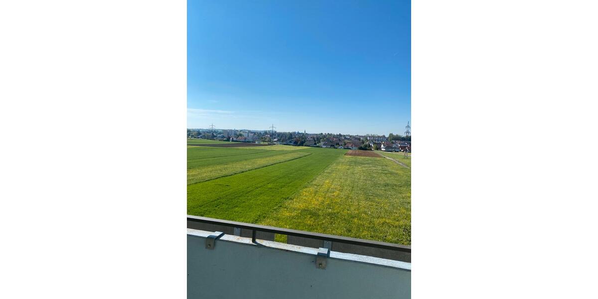 Helle 4-Zimmer-Wohnung mit Einbauküche in Winterlingen zimmer