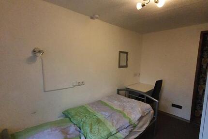 FrauenLadies WG Hostel mit Anmeldung Studentinnen Arbeitnehmerin 1 zimmer