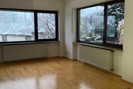 Neurenovierte Maisonette-Wohnung mit Garten & großer Terrasse 4 zimmer