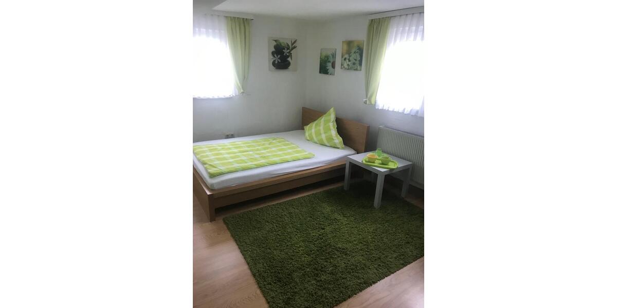 Wohnen auf Zeit Greifenstein - 6 Zimmer, 120 m&sup2;, 14&euro; | Angebot:24431343