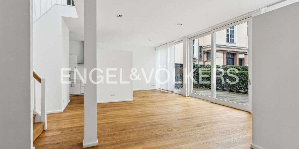 Haus zum Mieten in Frankfurt 3.500 € 161 m² 3.5 zimmer