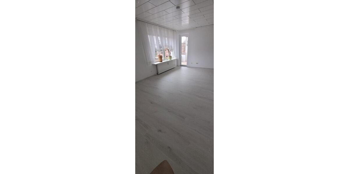 Etagenwohnung Salzgitter - 4 Zimmer, 83 m&sup2;, 840&euro; | Angebot:25225898