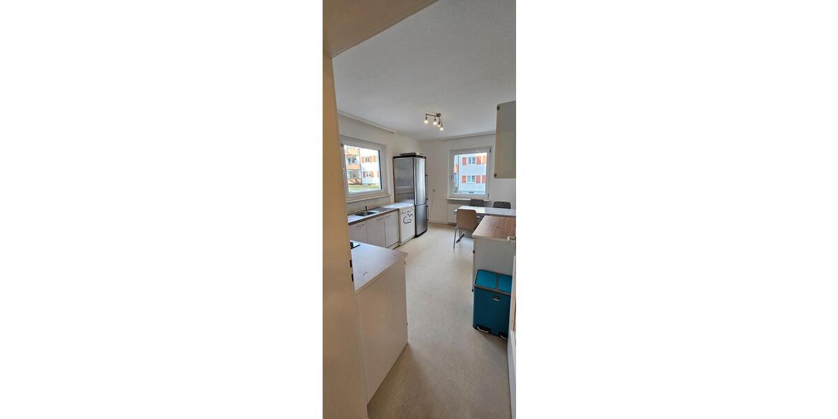 Helles freies WG Zimmer in Top Lage 1 zimmer