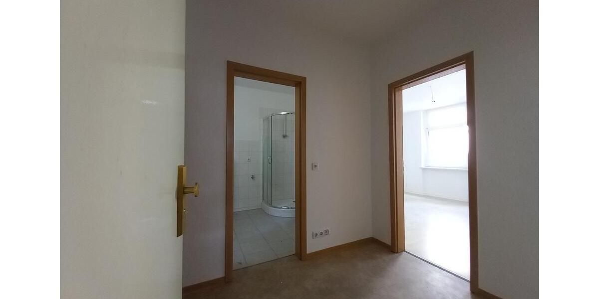 Erdgeschoßwohnung Crimmitschau - 2 Zimmer, 51 m&sup2;, 270&euro; | Angebot:24659727