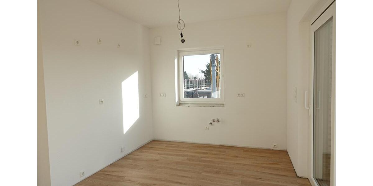 Dachgeschoßwohnung Wiesmoor - 3 Zimmer, 72 m&sup2;, 830&euro; | Angebot:24862207