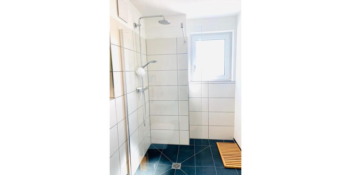 Etagenwohnung Düsseldorf Stadtbezirk 7 - 2 Zimmer, 60 m&sup2;, 1.600&euro; | Angebot:26573244