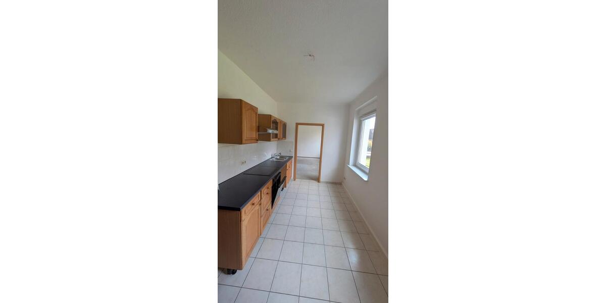 Erdgeschoßwohnung Braunsbedra - 1 Zimmer, 39 m&sup2;, 200&euro; | Angebot:26279624