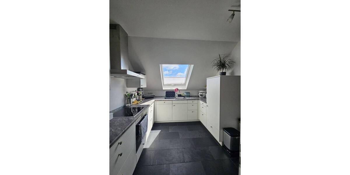 Etagenwohnung Bitburg - 5 Zimmer, 177 m&sup2;, 1.220&euro; | Angebot:25693098