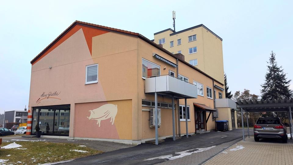 Etagenwohnung Bayreuth Altstadt - 3 Zimmer, 100 m&sup2;, 1.050&euro; | Angebot:25805901