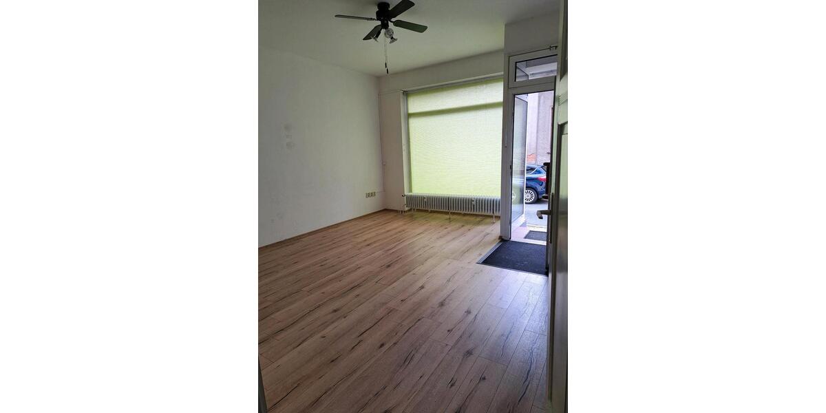 Erdgeschoßwohnung Finsterwalde - 3 Zimmer, 65 m&sup2;, 490&euro; | Angebot:26678575