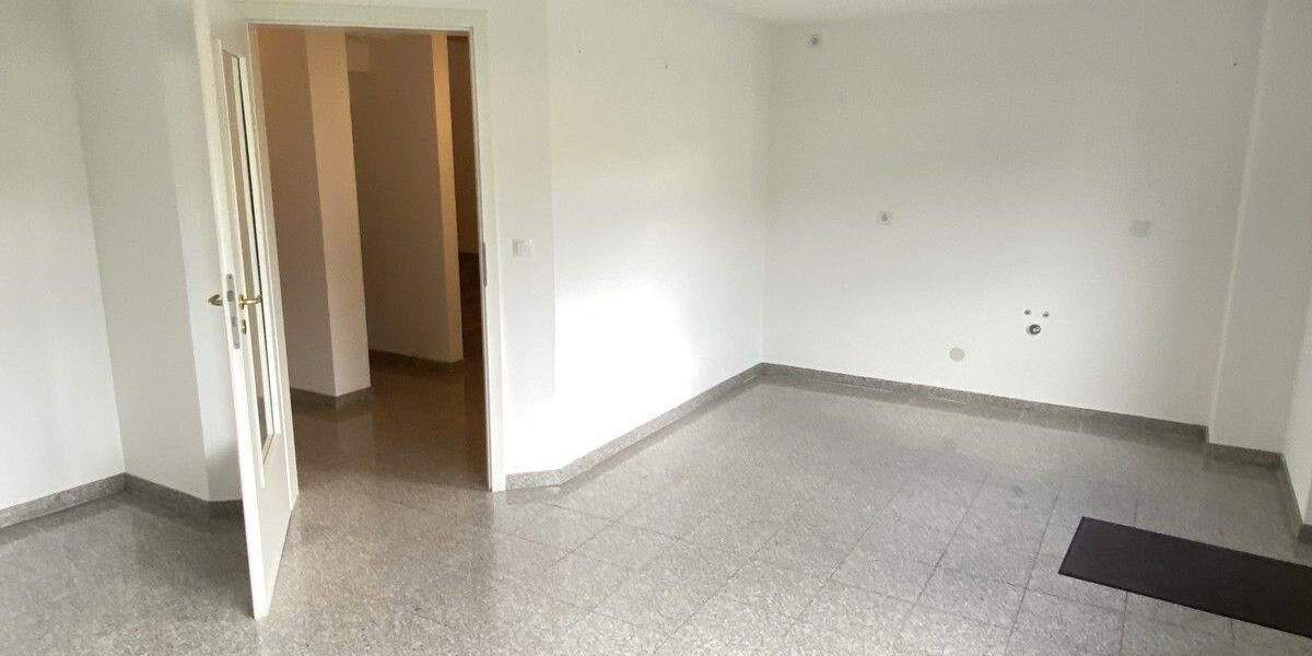 Mehrfamilienhaus, Wohnhaus Hamburg-Eißendorf Eißendorf - 6 Zimmer, 160 m&sup2;, 2.150&euro; | Angebot:25038193