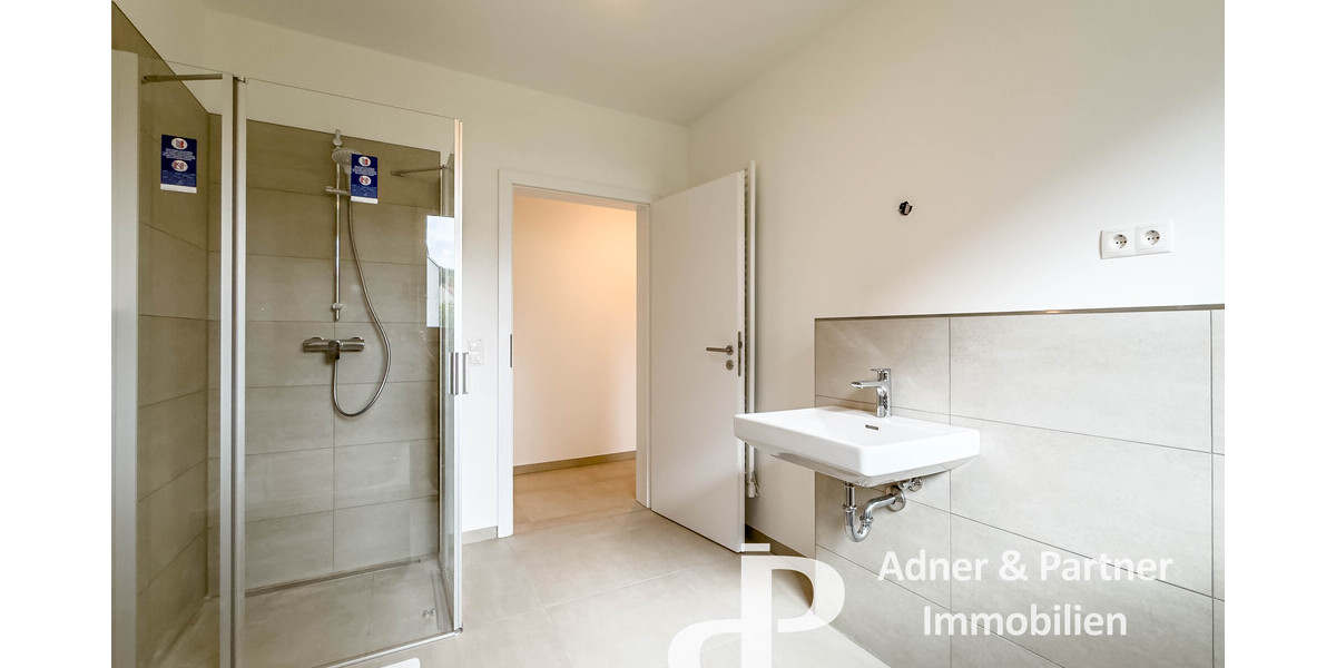 **TERRASSENWOHNUNG MIT PRIVATGARTEN UND EINBAUKÜCHE IN THUNE-ERSTBEZUG** - Erdgeschoßwohnung Braunschweig Wabe-Schunter-Beberbach | Angebot:27332045