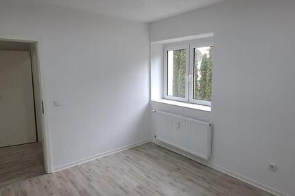 Wohnung Kirkel - 1 Zimmer, 75 m&sup2;, 850&euro; | Angebot:24979267