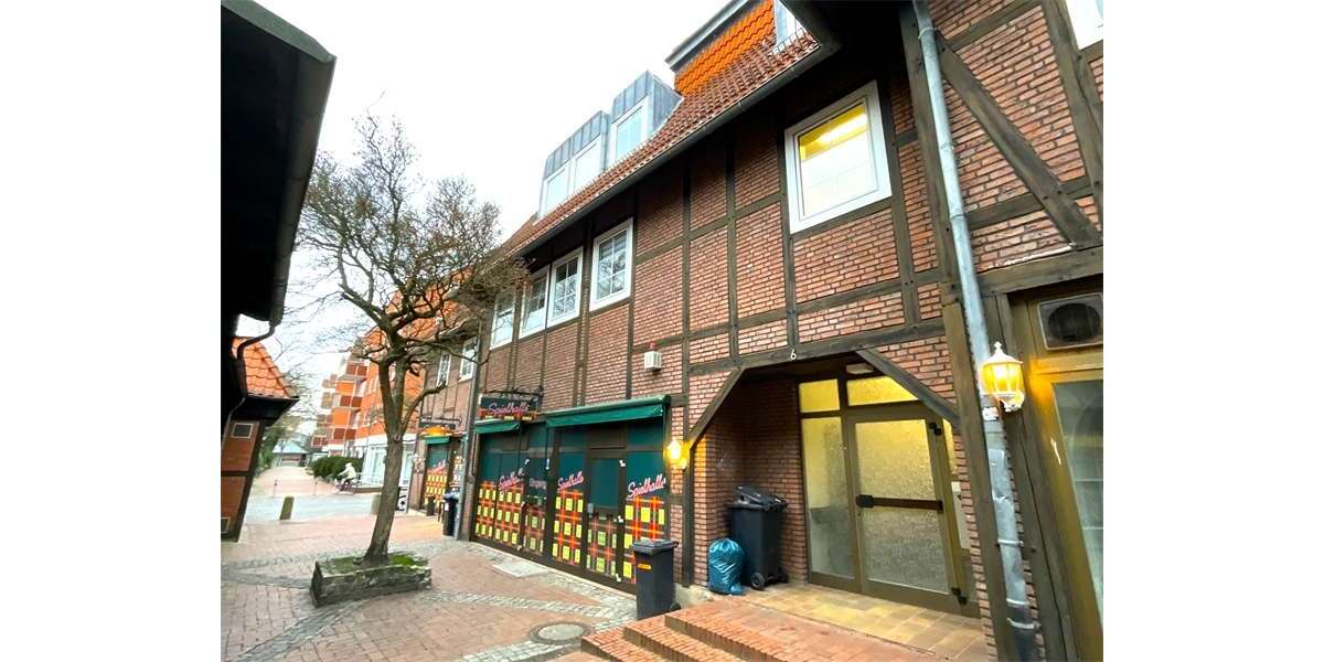 Etagenwohnung Uelzen - 3 Zimmer, 103 m&sup2;, 675&euro; | Angebot:26975602