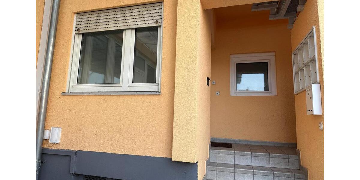 Erdgeschoßwohnung Hanau Groß-Steinheim - 3 Zimmer, 73 m&sup2;, 1.100&euro; | Angebot:24781057